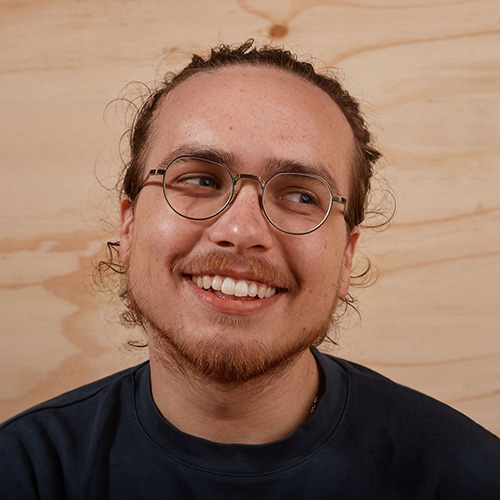 Andrew Zigler's headshot